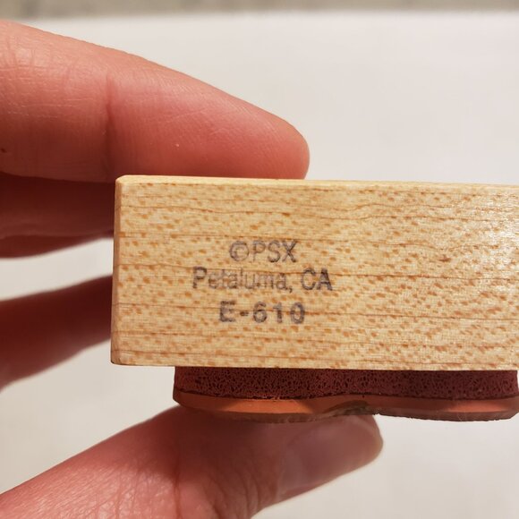 PSX Teddy Bear with Bow Rubber Stamp E-610 - Picture 3 of 3